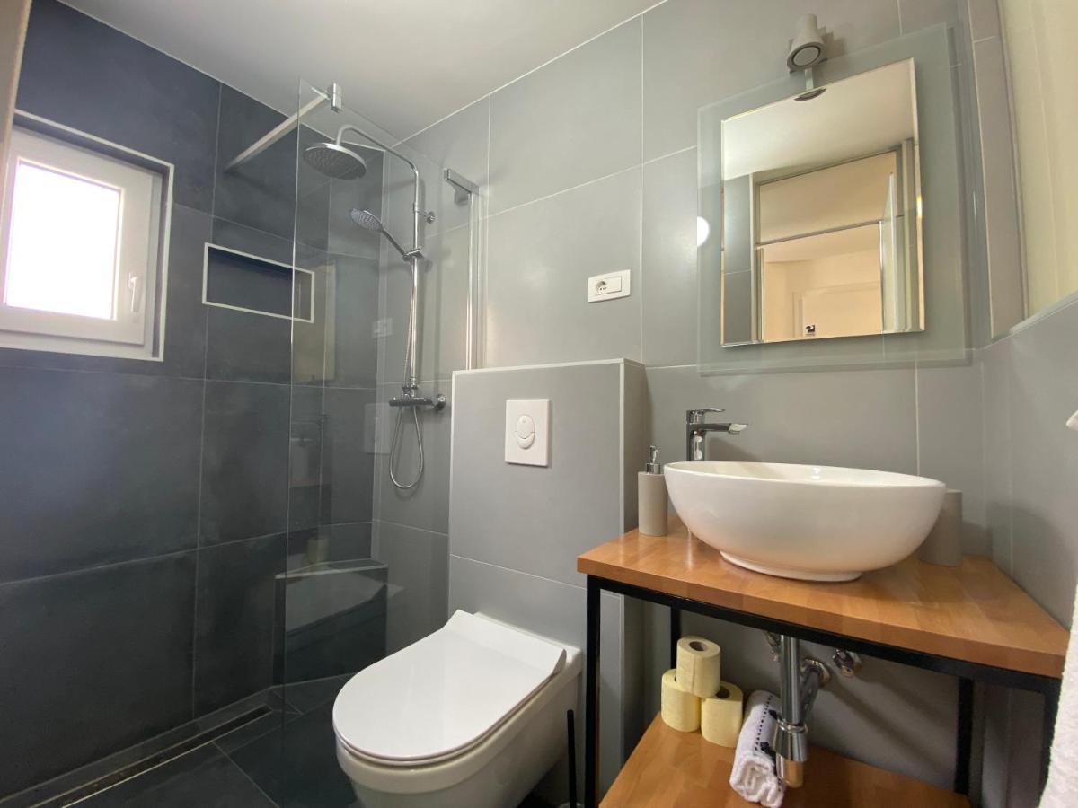 Sunrise Luxury Apartments - U2Adria Dugi Rat Bagian luar foto