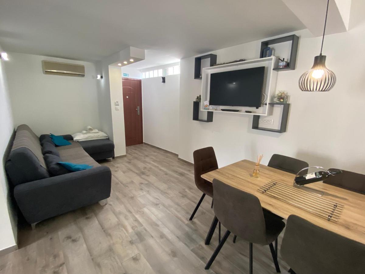 Sunrise Luxury Apartments - U2Adria Dugi Rat Bagian luar foto